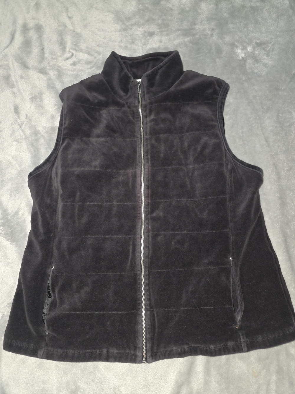 Liz Claiborne Black Quilted Velvet Zip Vest-XL